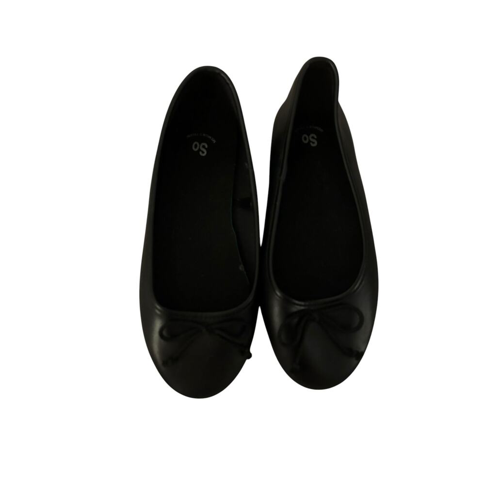 SO black flat shoes size 1